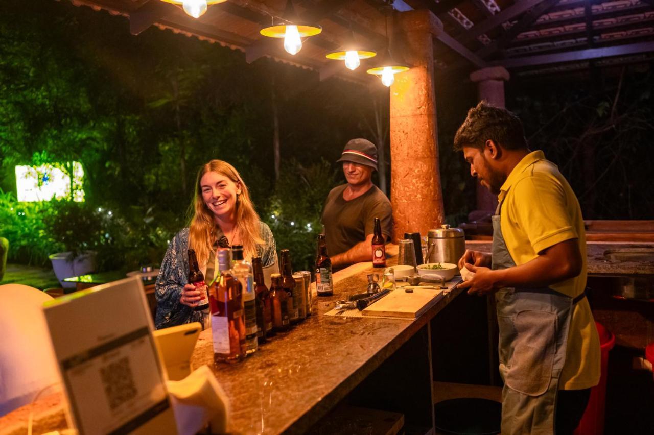 Locomo Boutique, Morjim - Stay Work Eat المظهر الخارجي الصورة