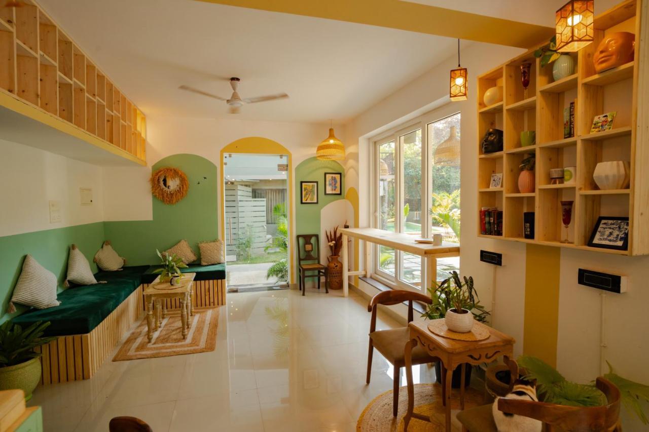 Locomo Boutique, Morjim - Stay Work Eat المظهر الخارجي الصورة
