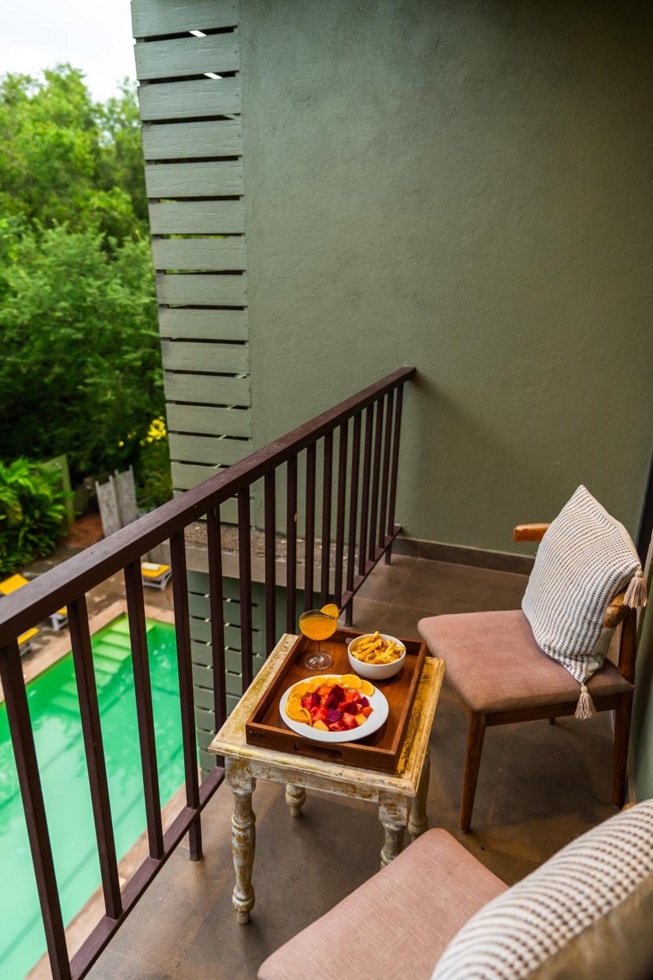 Locomo Boutique, Morjim - Stay Work Eat المظهر الخارجي الصورة