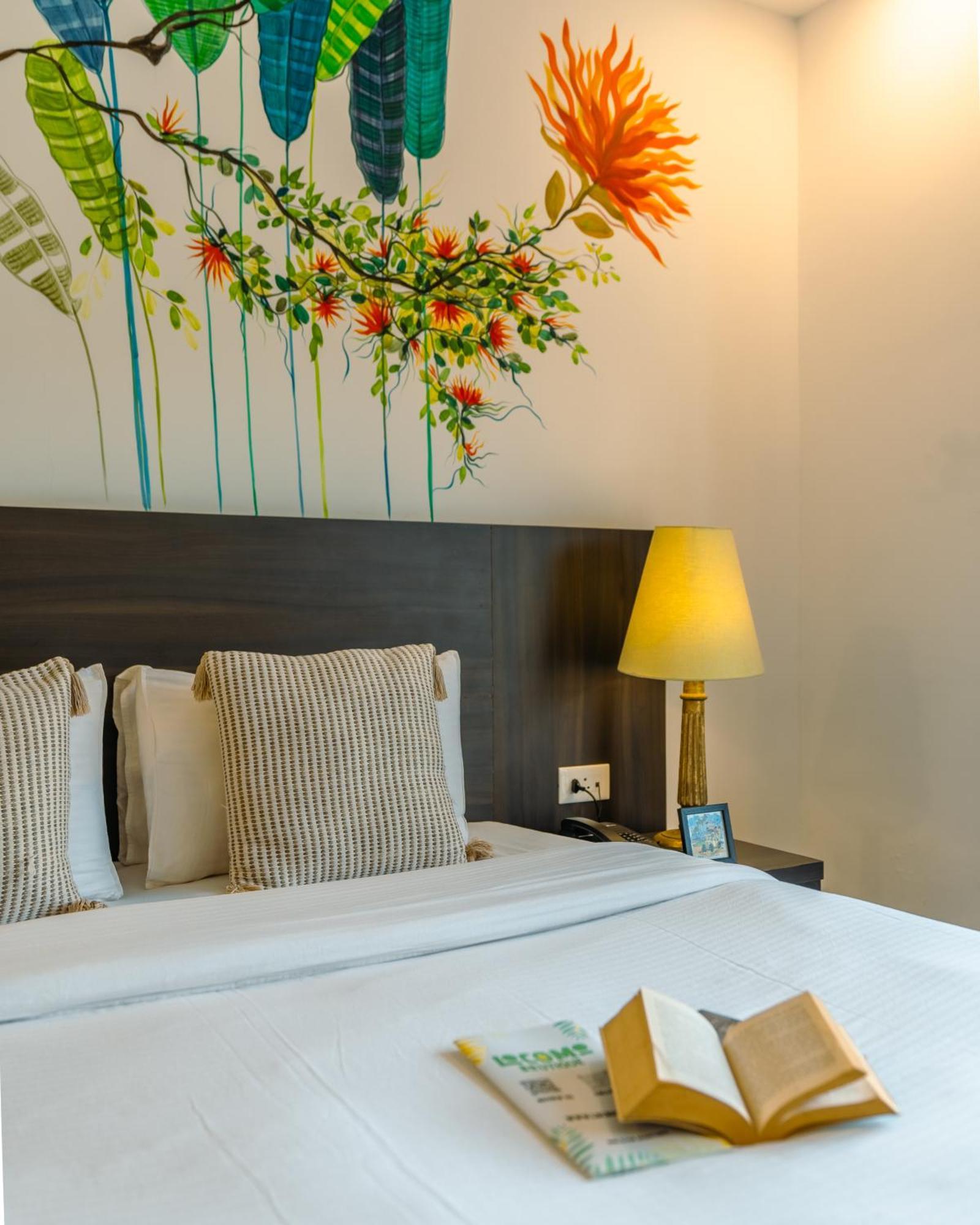 Locomo Boutique, Morjim - Stay Work Eat المظهر الخارجي الصورة